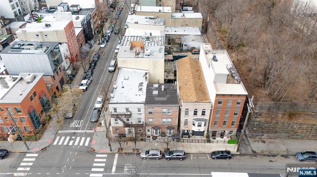 91 Coles Street 1, Jersey City, NJ 07302