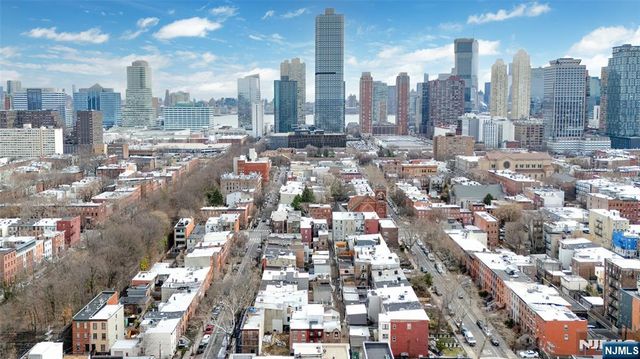 91 Coles Street 1, Jersey City, NJ 07302