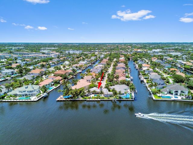 976 Banyan Drive, Delray Beach, FL 33483