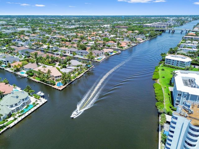 976 Banyan Drive, Delray Beach, FL 33483