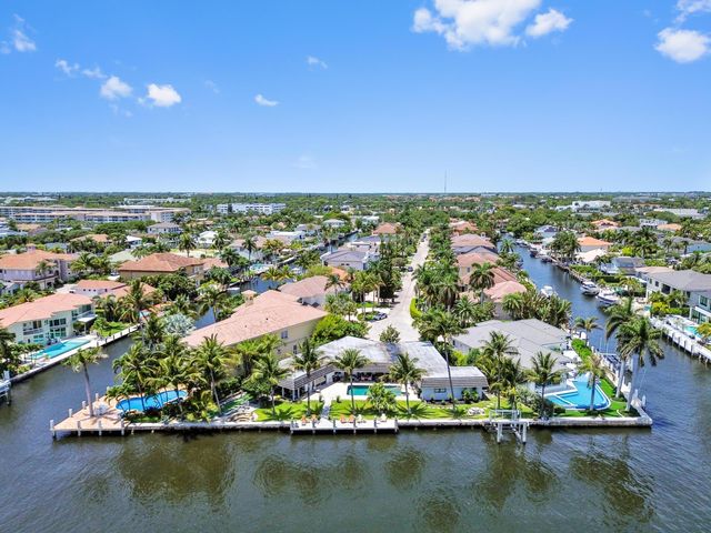 976 Banyan Drive, Delray Beach, FL 33483