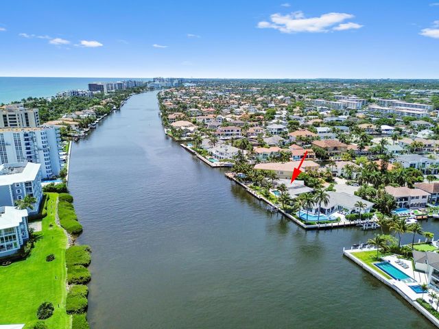 976 Banyan Drive, Delray Beach, FL 33483