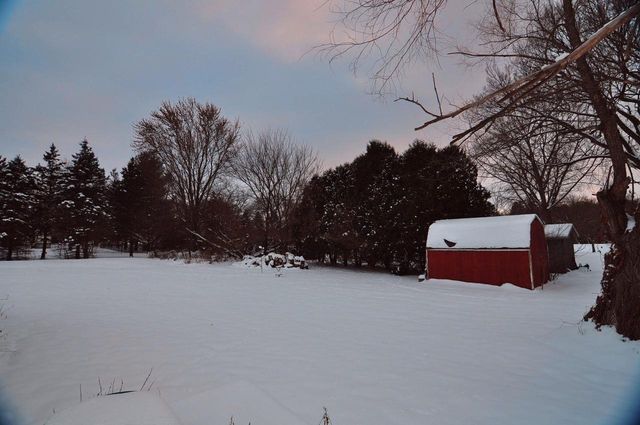 W5879 Arbor Road, Fort Atkinson, WI 53538