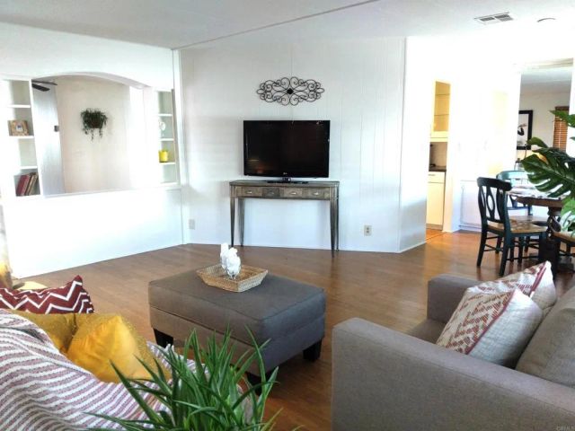 7127 Santa Barbara 113, Carlsbad, CA 92011