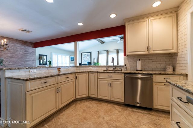 76 15th Street, Toms River, NJ 08753