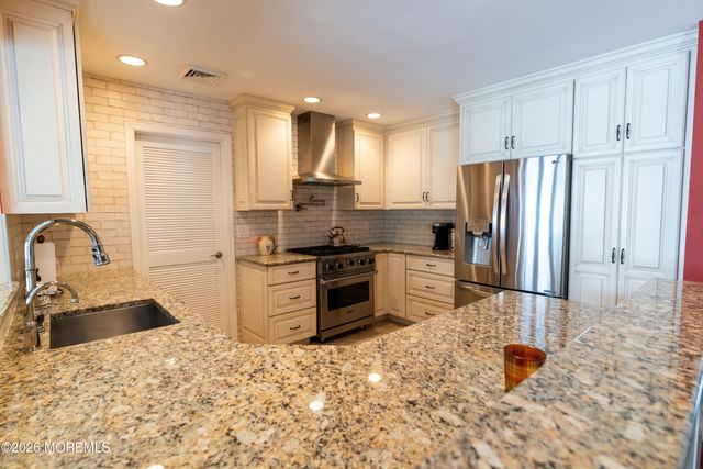 76 15th Street, Toms River, NJ 08753