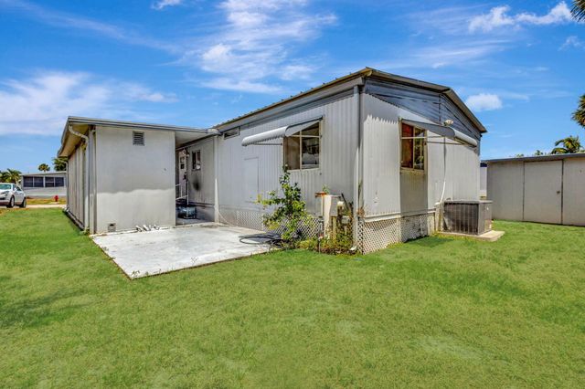 4072 74th Street N 395, West Palm Beach, FL 33404