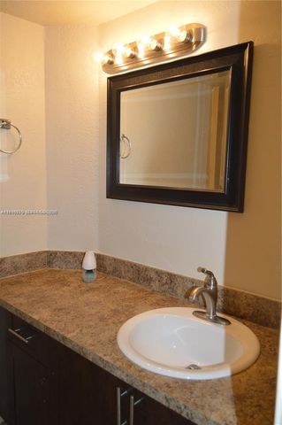1741 SW 40th Terrace, Fort Lauderdale, FL 33317