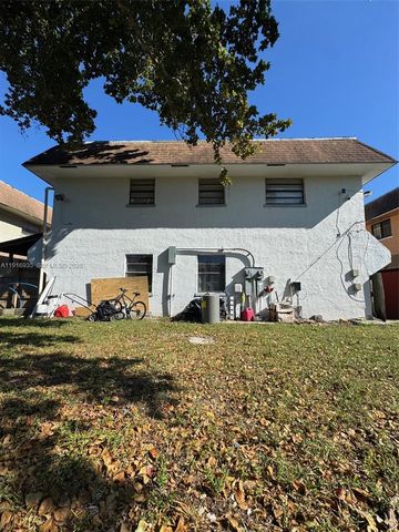 1741 SW 40th Terrace, Fort Lauderdale, FL 33317