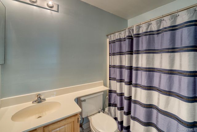 1130 Washington Green, New Windsor, NY 12553