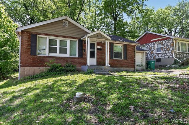 8110 Underhill Drive, University City, MO 63114