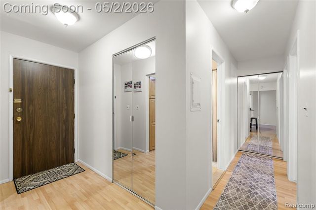 28428 W 8 Mile Road C7, Farmington Hills, MI 48336