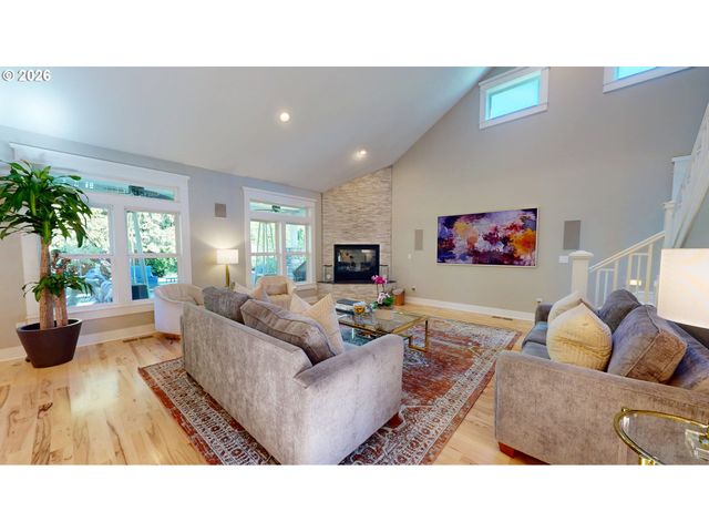 3297 JAYHAWK Ct, Eugene, OR 97405