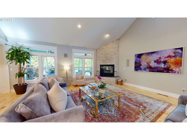 3297 JAYHAWK Ct, Eugene, OR 97405