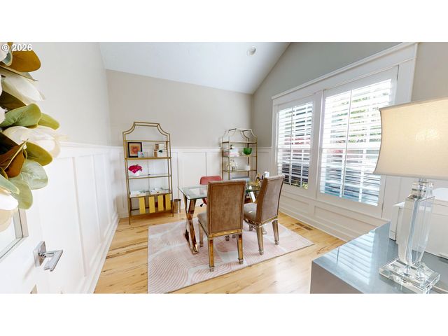 3297 JAYHAWK Ct, Eugene, OR 97405