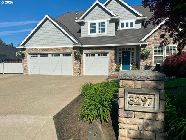 3297 JAYHAWK Ct, Eugene, OR 97405