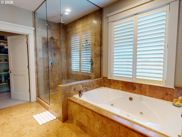 3297 JAYHAWK Ct, Eugene, OR 97405