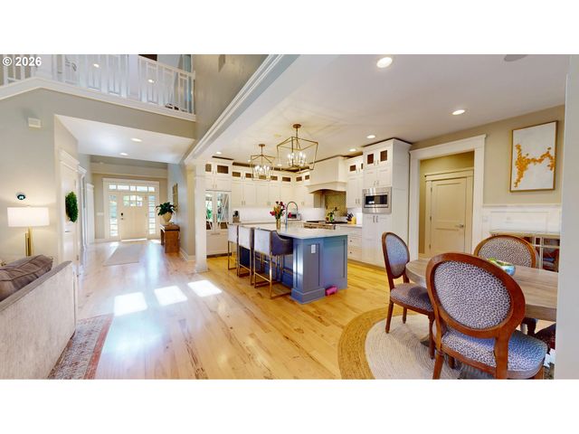 3297 JAYHAWK Ct, Eugene, OR 97405