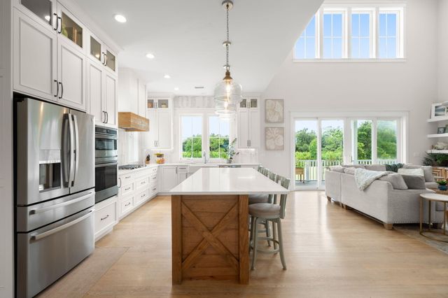 2860 Anchor Watch Drive, Wadmalaw Island, SC 29487