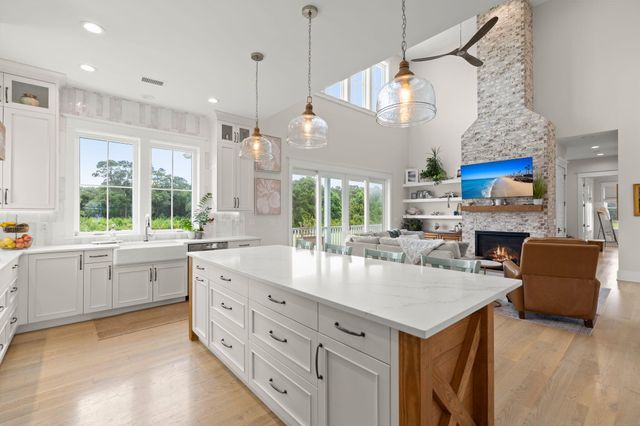 2860 Anchor Watch Drive, Wadmalaw Island, SC 29487