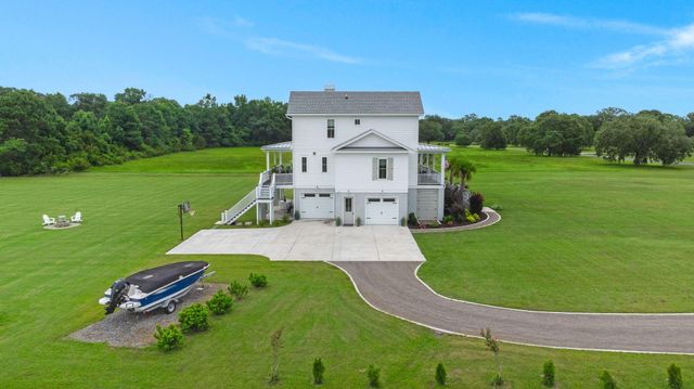 2860 Anchor Watch Drive, Wadmalaw Island, SC 29487