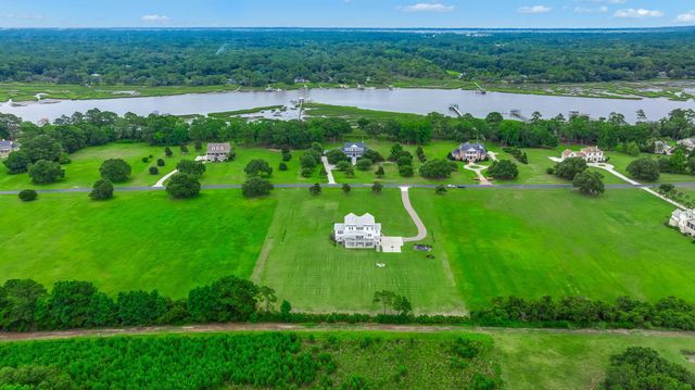 2860 Anchor Watch Drive, Wadmalaw Island, SC 29487