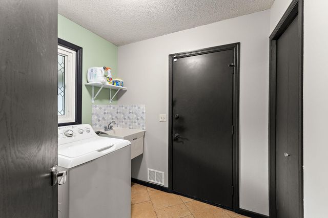 12088 Ilex Street NW, Coon Rapids, MN 55448