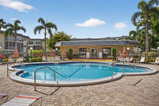 4299 NW 16th Street 310, Lauderhill, FL 33313