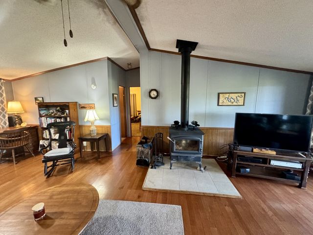 14 Cordell Hull Ln, Elmwood, TN 38560