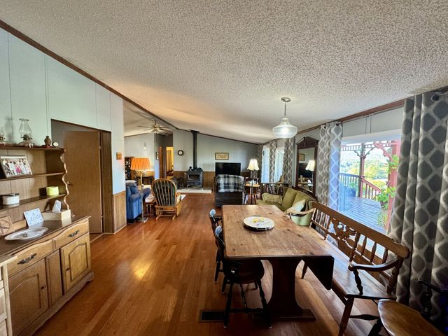 14 Cordell Hull Ln, Elmwood, TN 38560