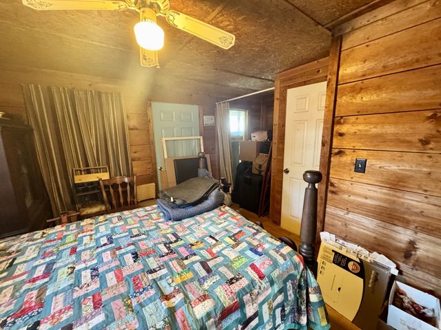 14 Cordell Hull Ln, Elmwood, TN 38560