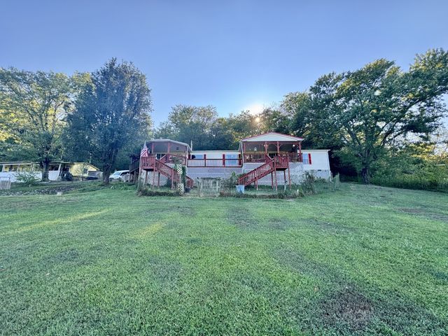 14 Cordell Hull Ln, Elmwood, TN 38560