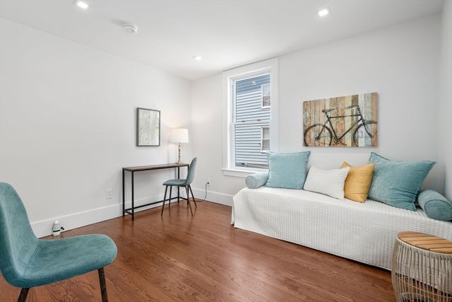 134 Brown Street 2, Waltham, MA 02453