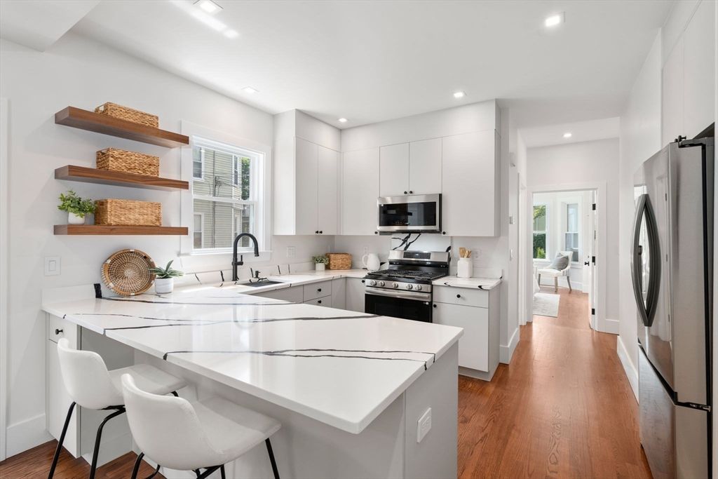 134 Brown Street 2, Waltham, MA 02453