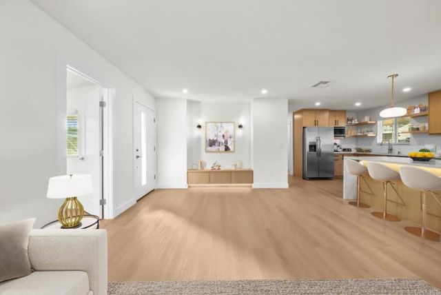 2003 Bayview Heights SPC 167, San Diego, CA 92105