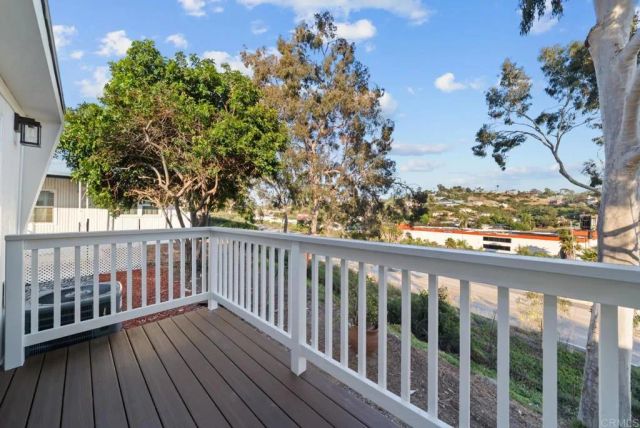 2003 Bayview Heights SPC 167, San Diego, CA 92105