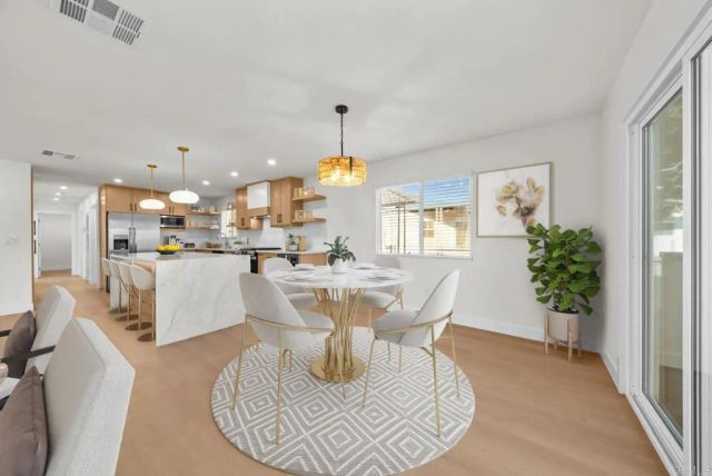 2003 Bayview Heights SPC 167, San Diego, CA 92105