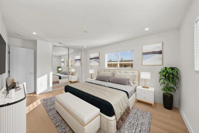 2003 Bayview Heights SPC 167, San Diego, CA 92105