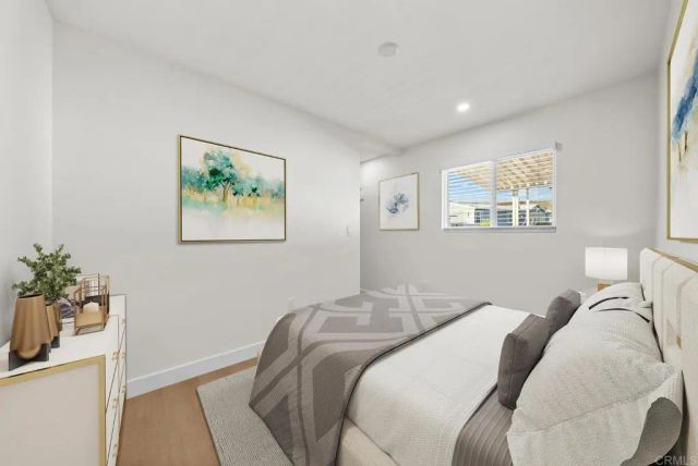 2003 Bayview Heights SPC 167, San Diego, CA 92105