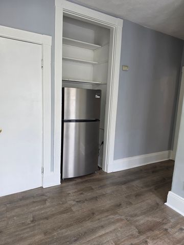 127 Washington 12, Lynn, MA 01902