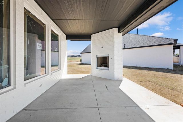 7228 NW 155th Street, Edmond, OK 73013