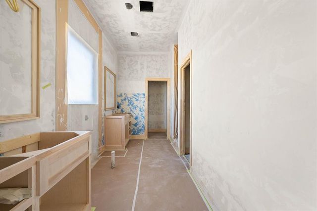 7228 NW 155th Street, Edmond, OK 73013