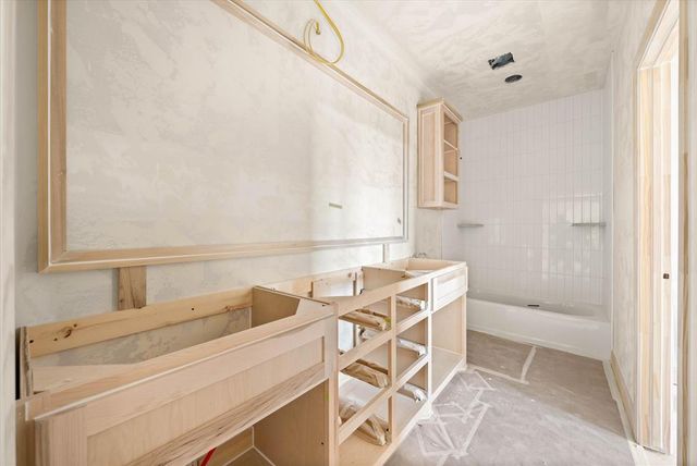 7228 NW 155th Street, Edmond, OK 73013