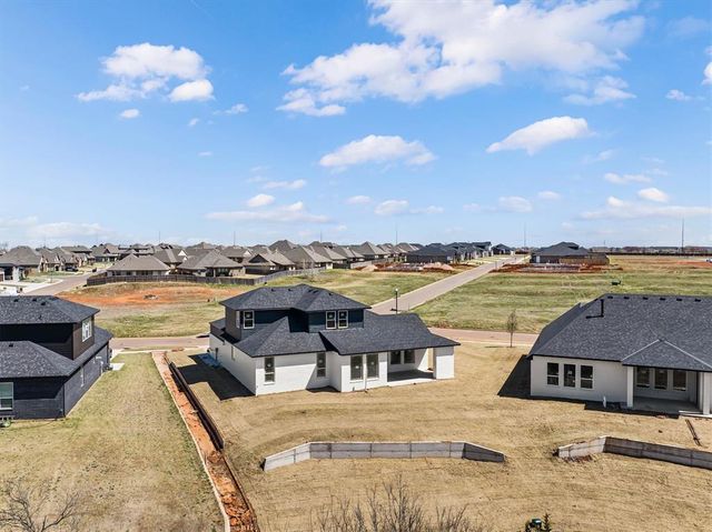 7228 NW 155th Street, Edmond, OK 73013