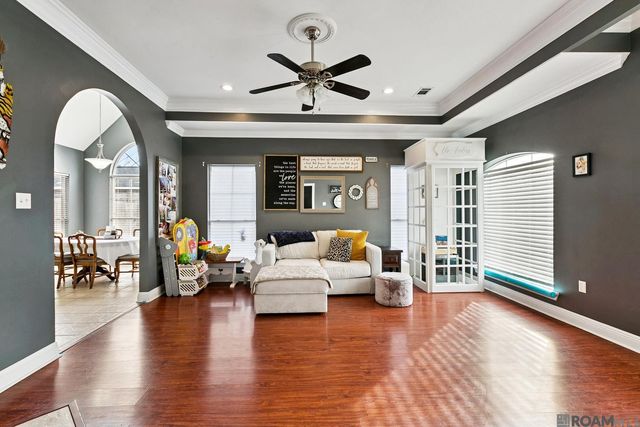 39496 Woodlake Dr, Prairieville, LA 70769