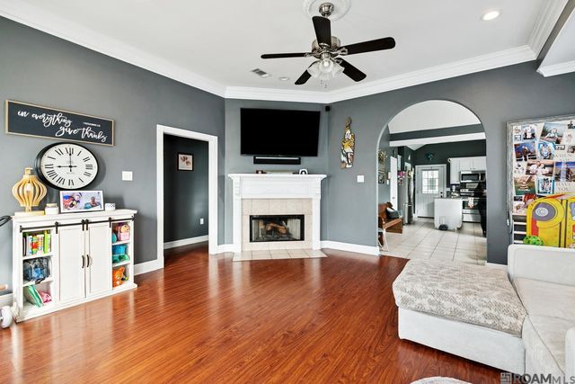 39496 Woodlake Dr, Prairieville, LA 70769