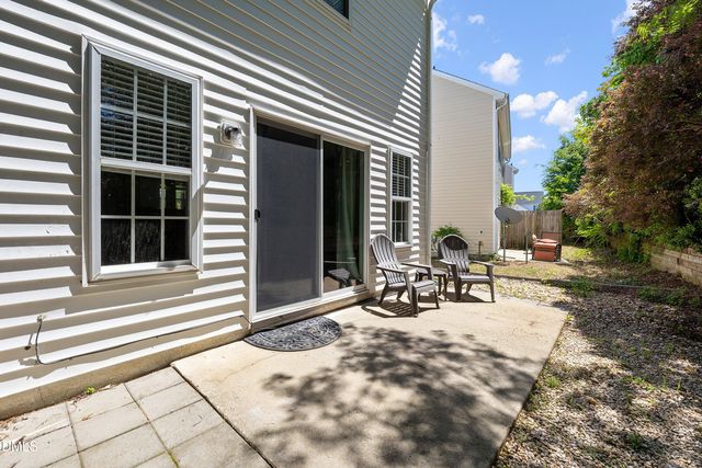 2221 Whistling Straits Way, Raleigh, NC 27604