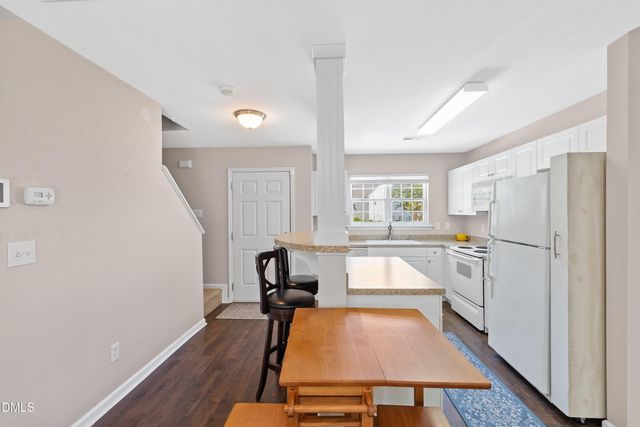 2221 Whistling Straits Way, Raleigh, NC 27604