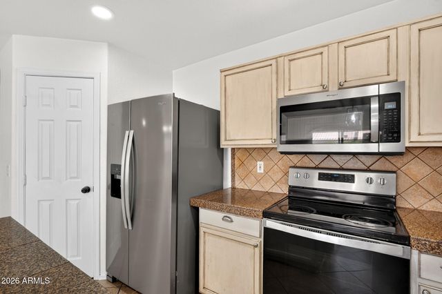 3480 S BOWMAN Road, Apache Junction, AZ 85119