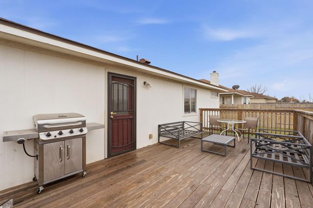 626 Atlantis, Kyle, TX 78640